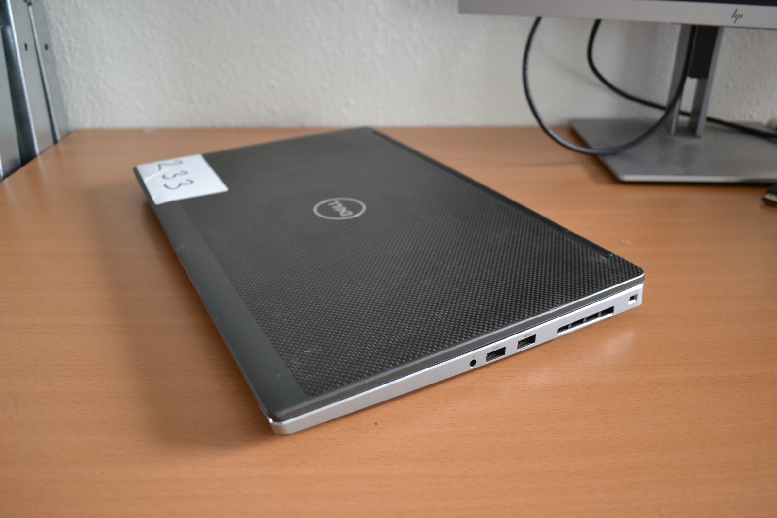 Dell Precision 7540 3