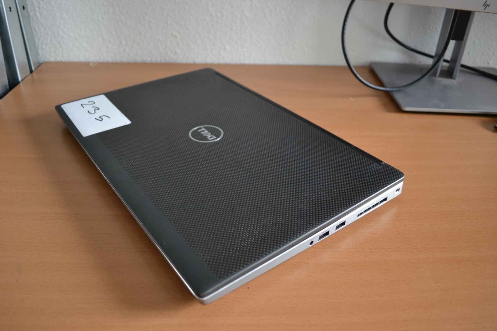 Dell Precision 7540 3