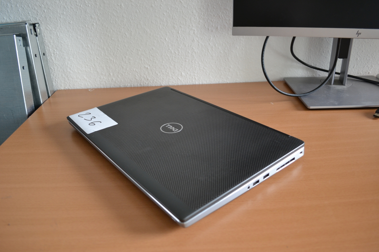 Dell Precision 7540 3