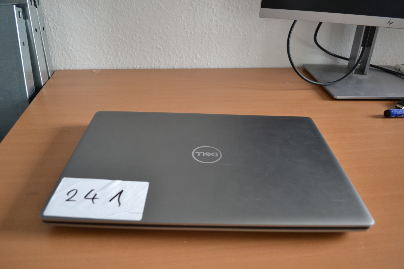Dell Precision 7560 2