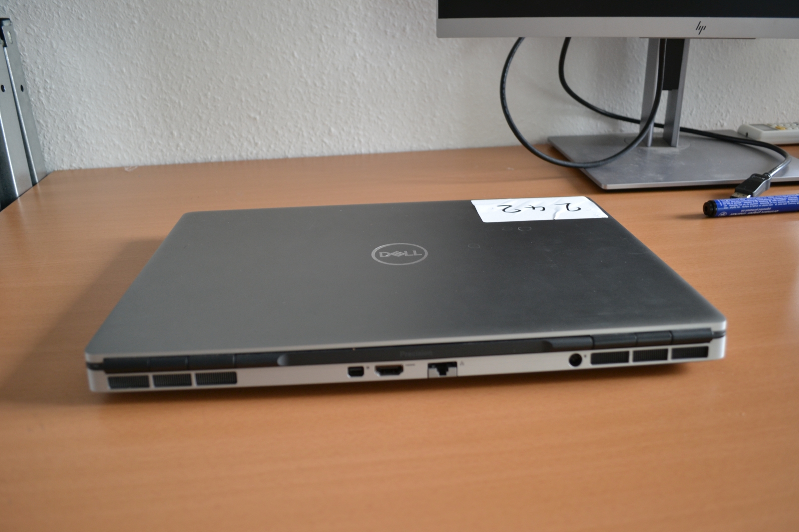 Dell Precision 7560 4