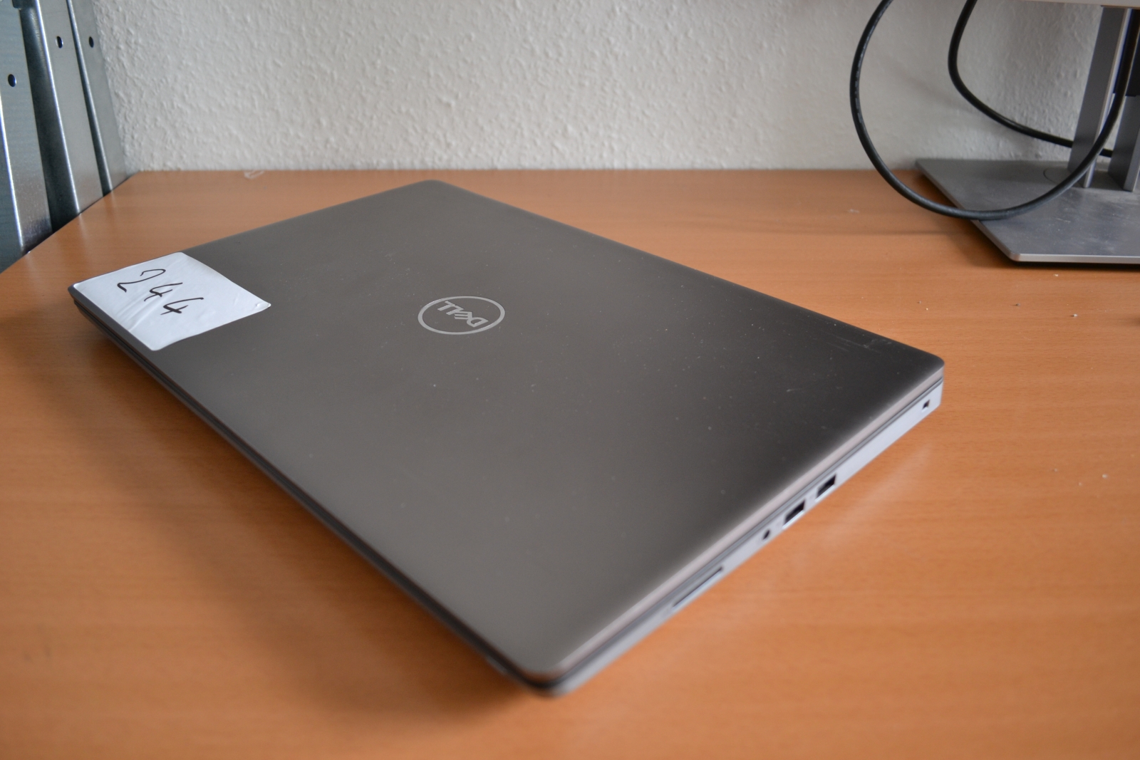 Dell Precision 7560 3