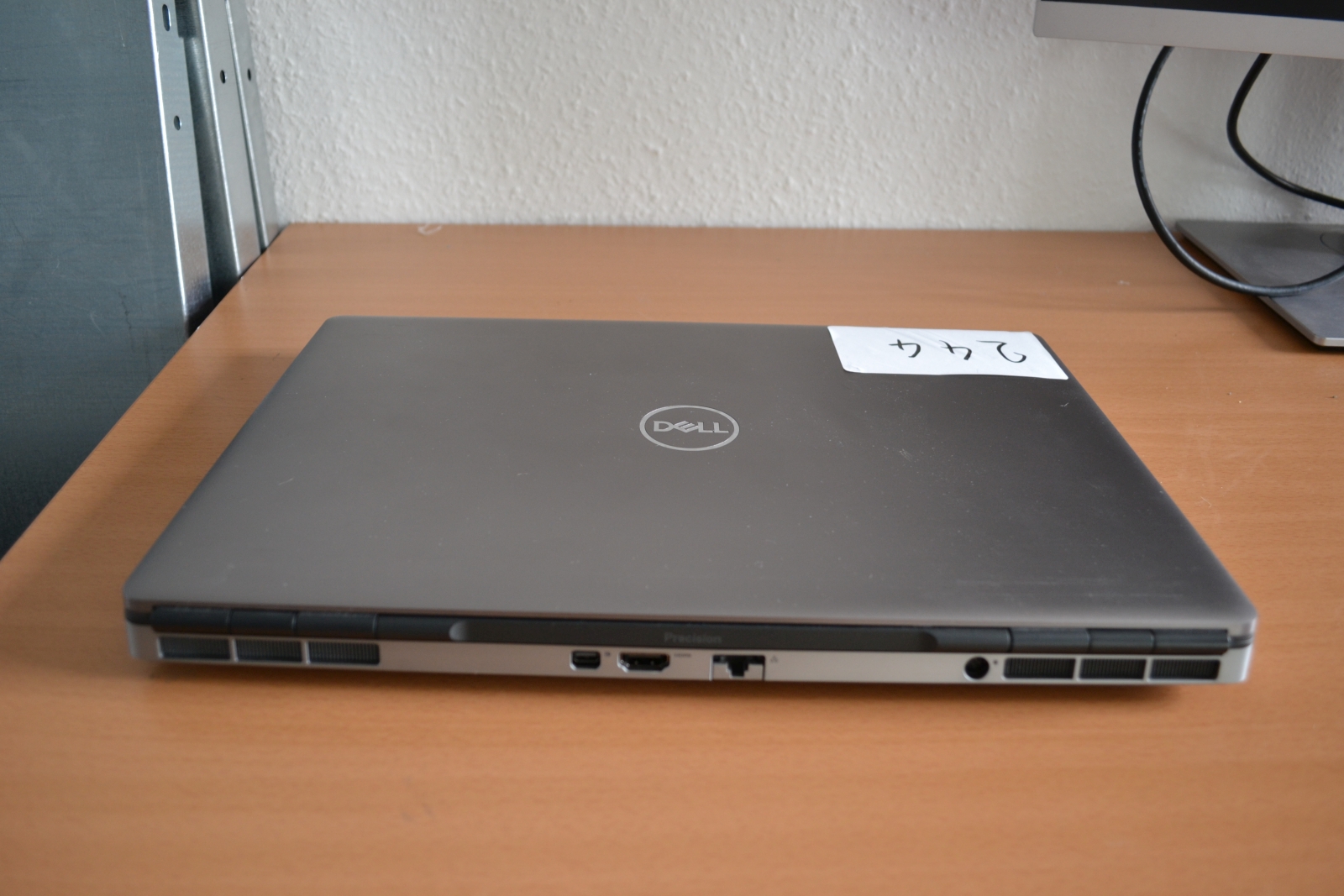 Dell Precision 7560 4