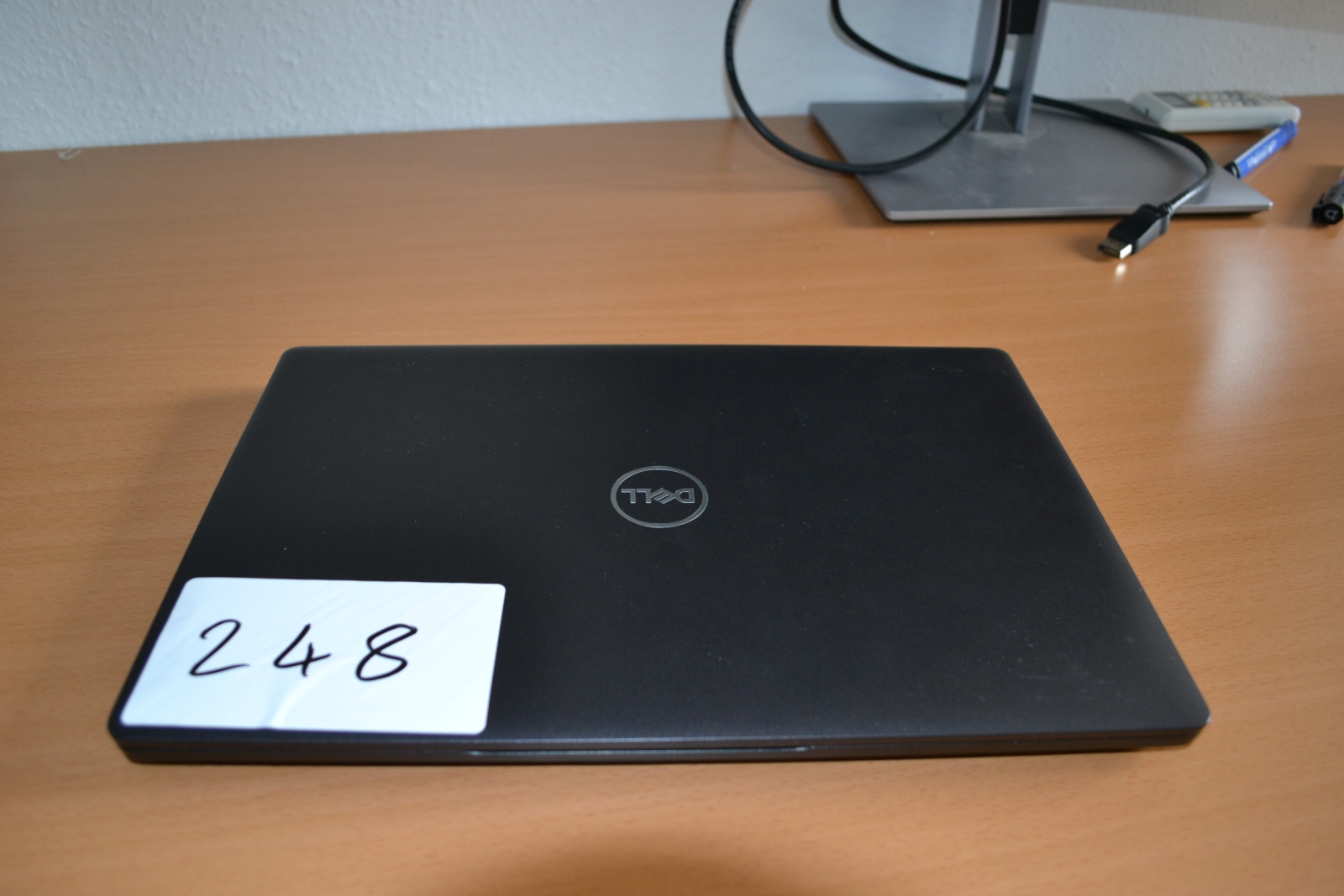 Dell Latitude 5400 - Laptop 2