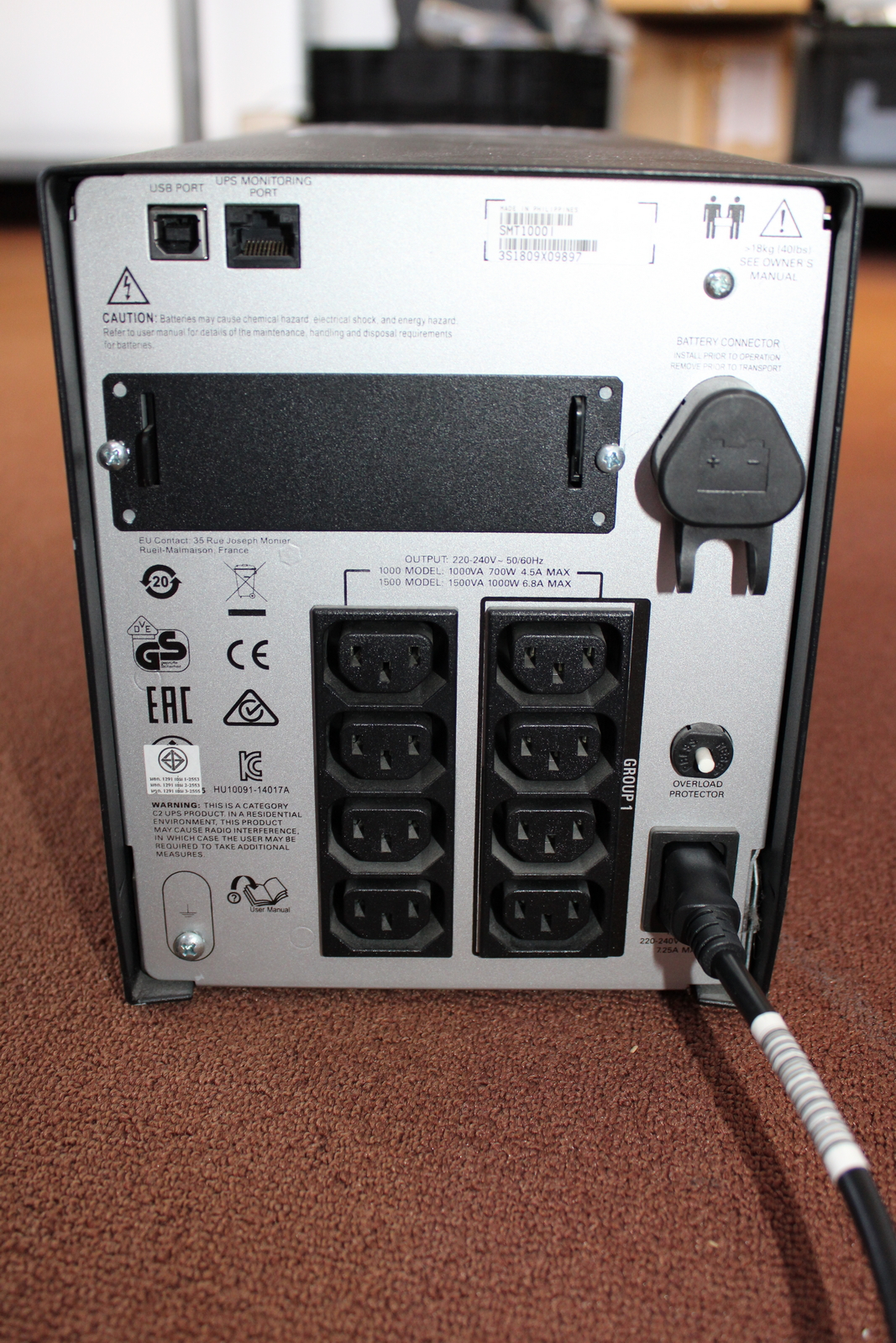 APC szünetmentes tápegység 3