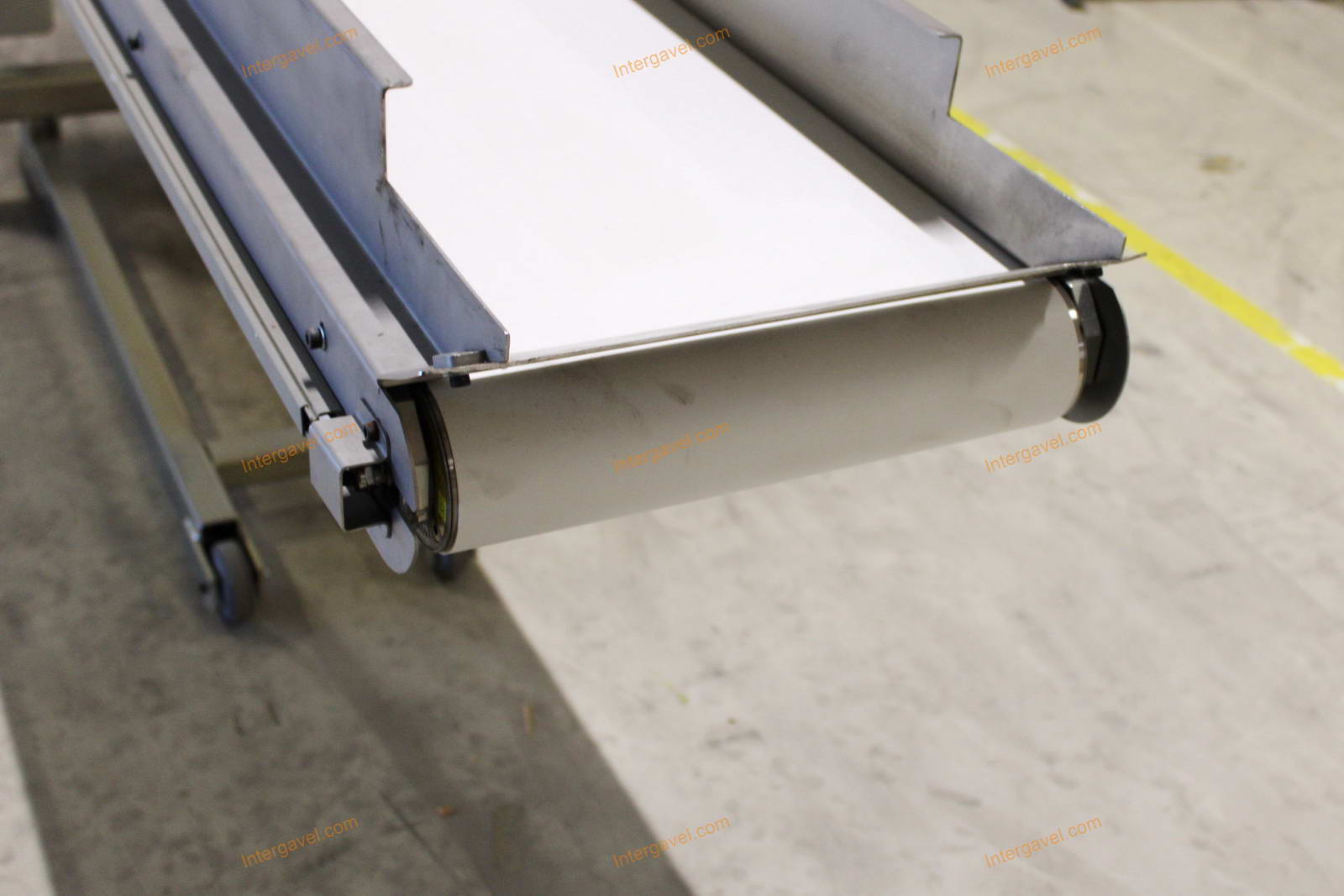 Szállító szalag - teljes hossz: 2,54 m 5