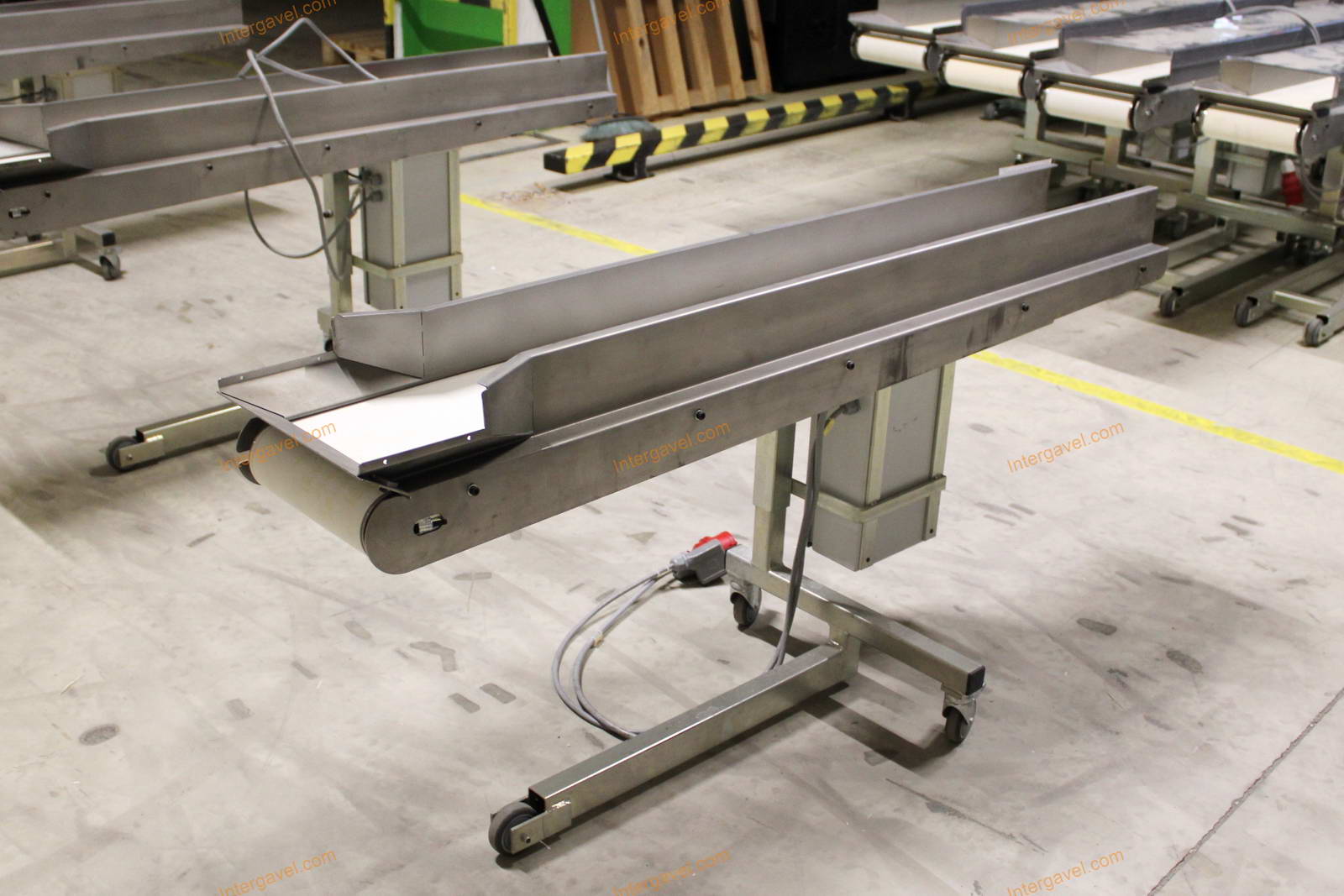 Szállító szalag - teljes hossz: 1,53 m 3