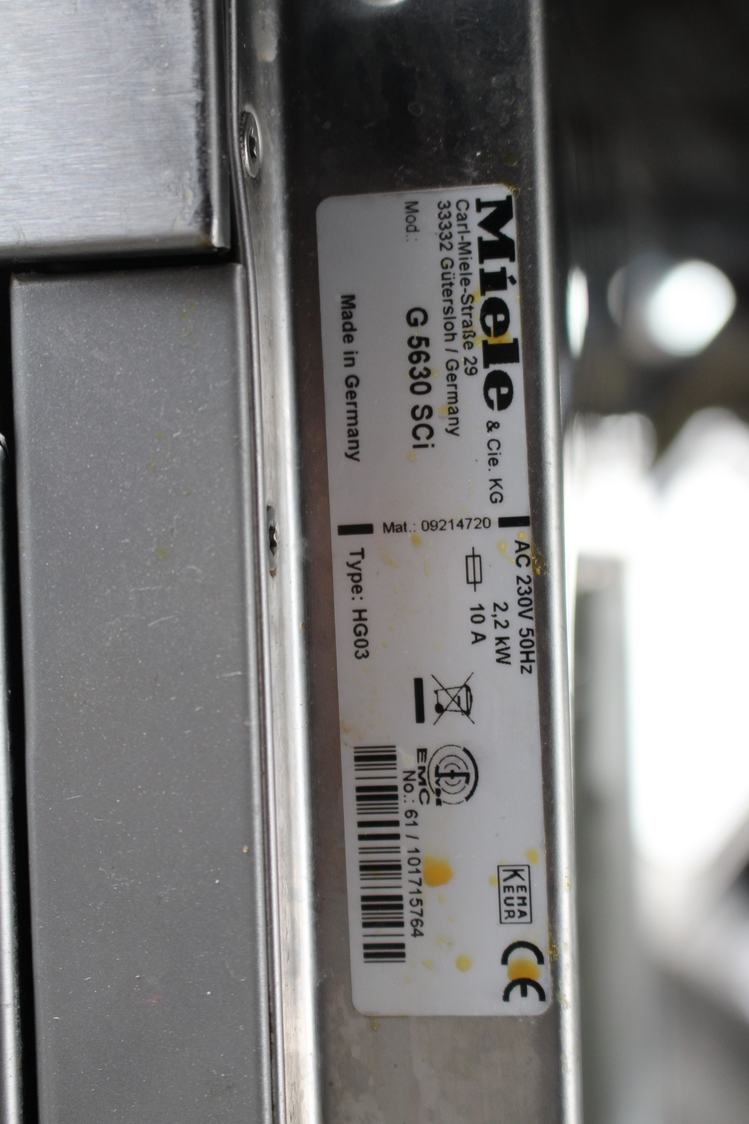 Pult mosogatógépekkel 8