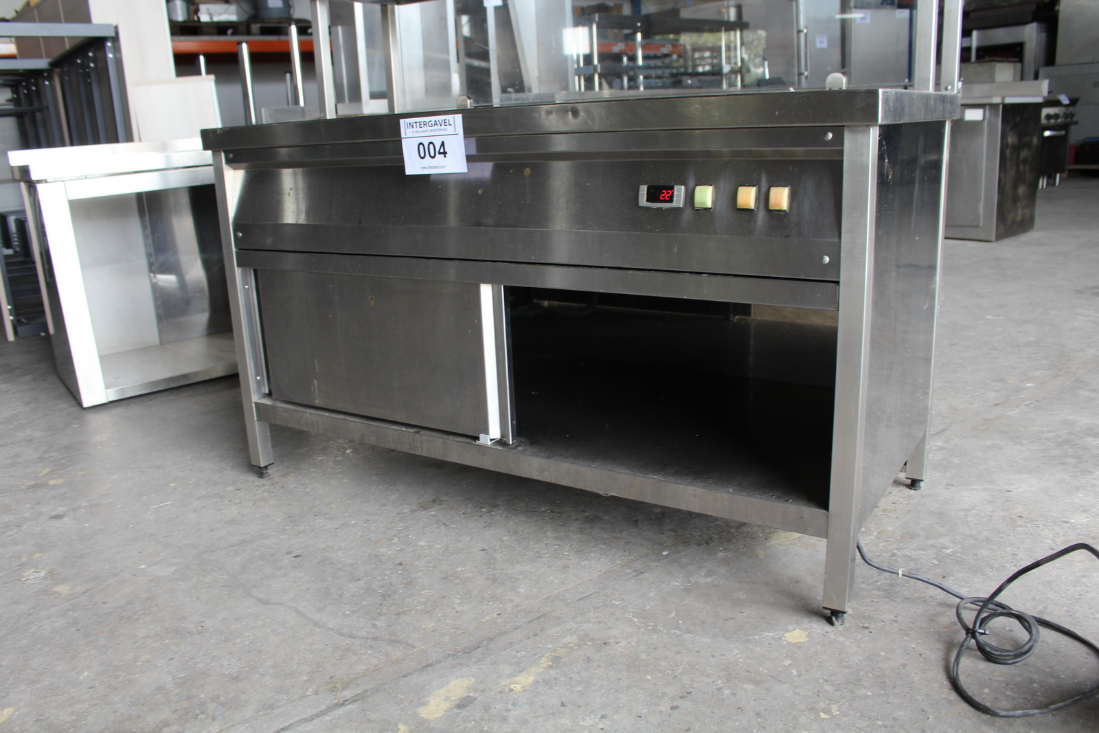 Melegentartó pult 7