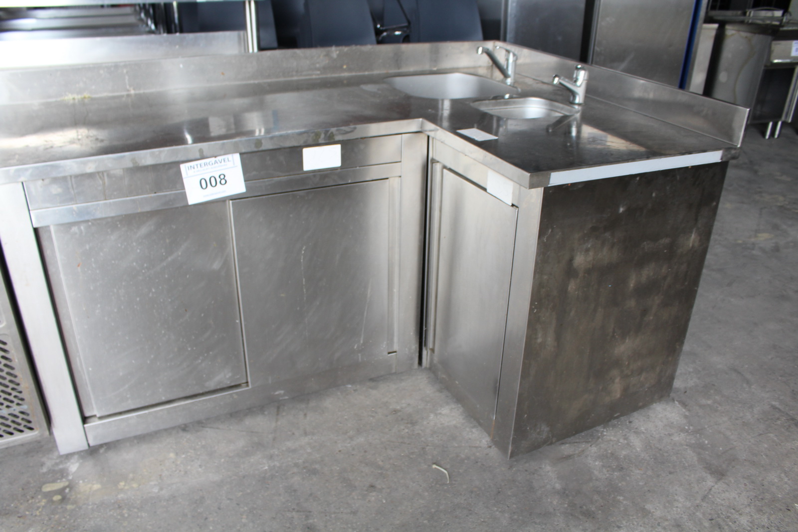 Pult alátéthűtővel 2