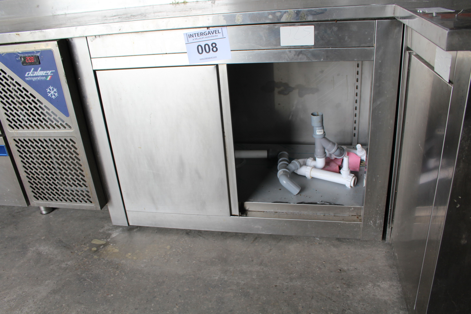 Pult alátéthűtővel 4