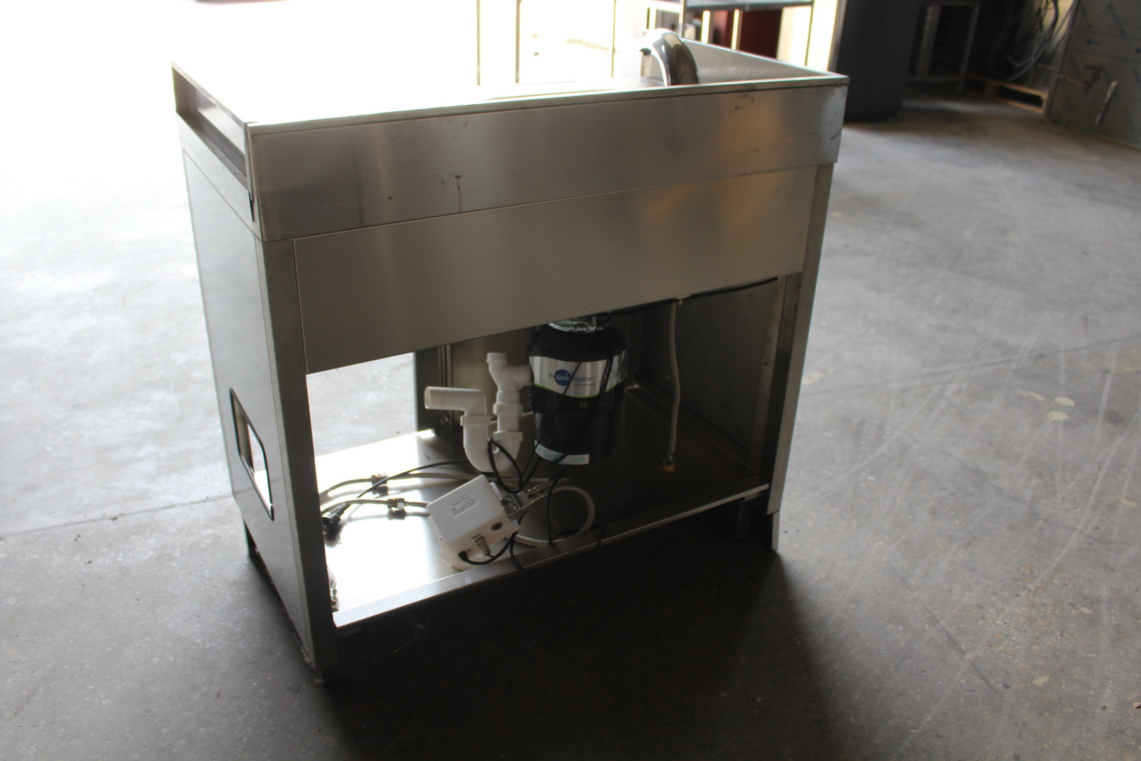 Mosogatópult konyhamalaccal 6