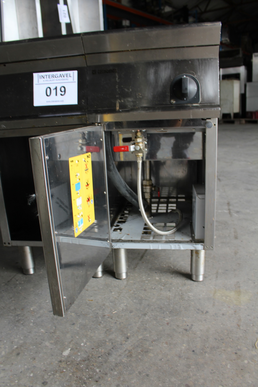 Tésztafőző és semleges pult 4