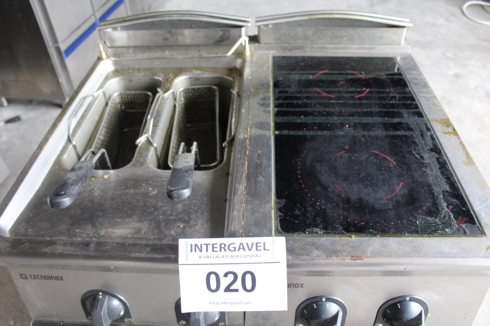 Indukciós főzőlap és fritőz 3