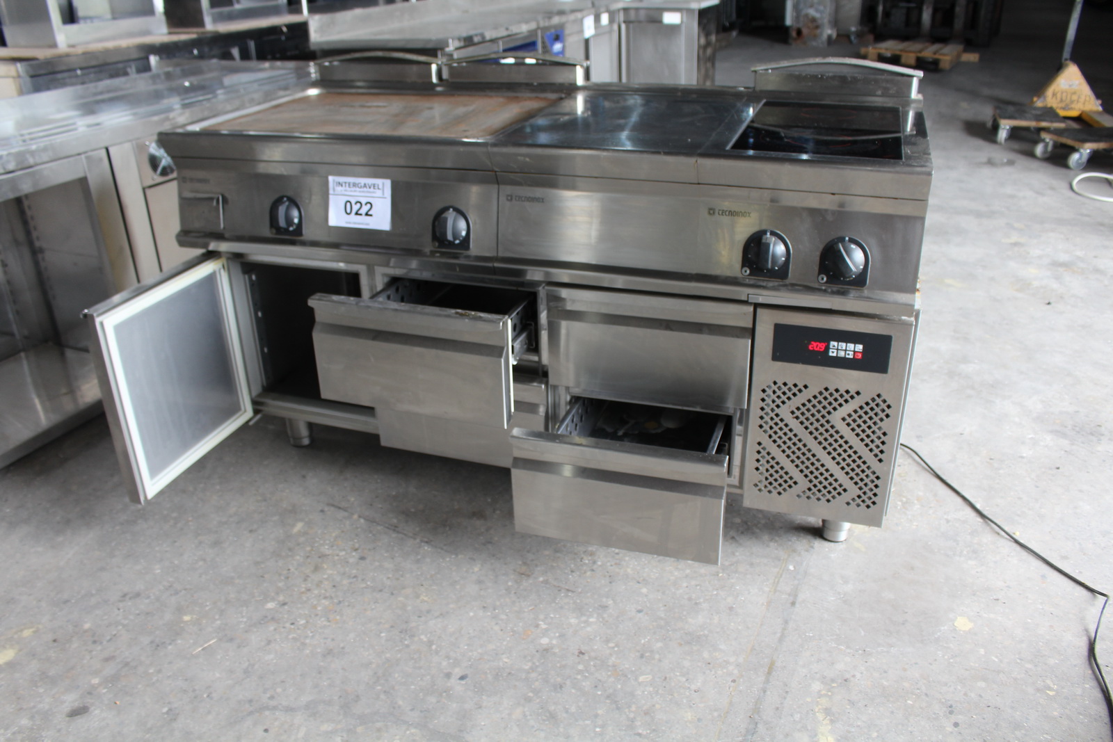 Nagykonyhai gépsor 8