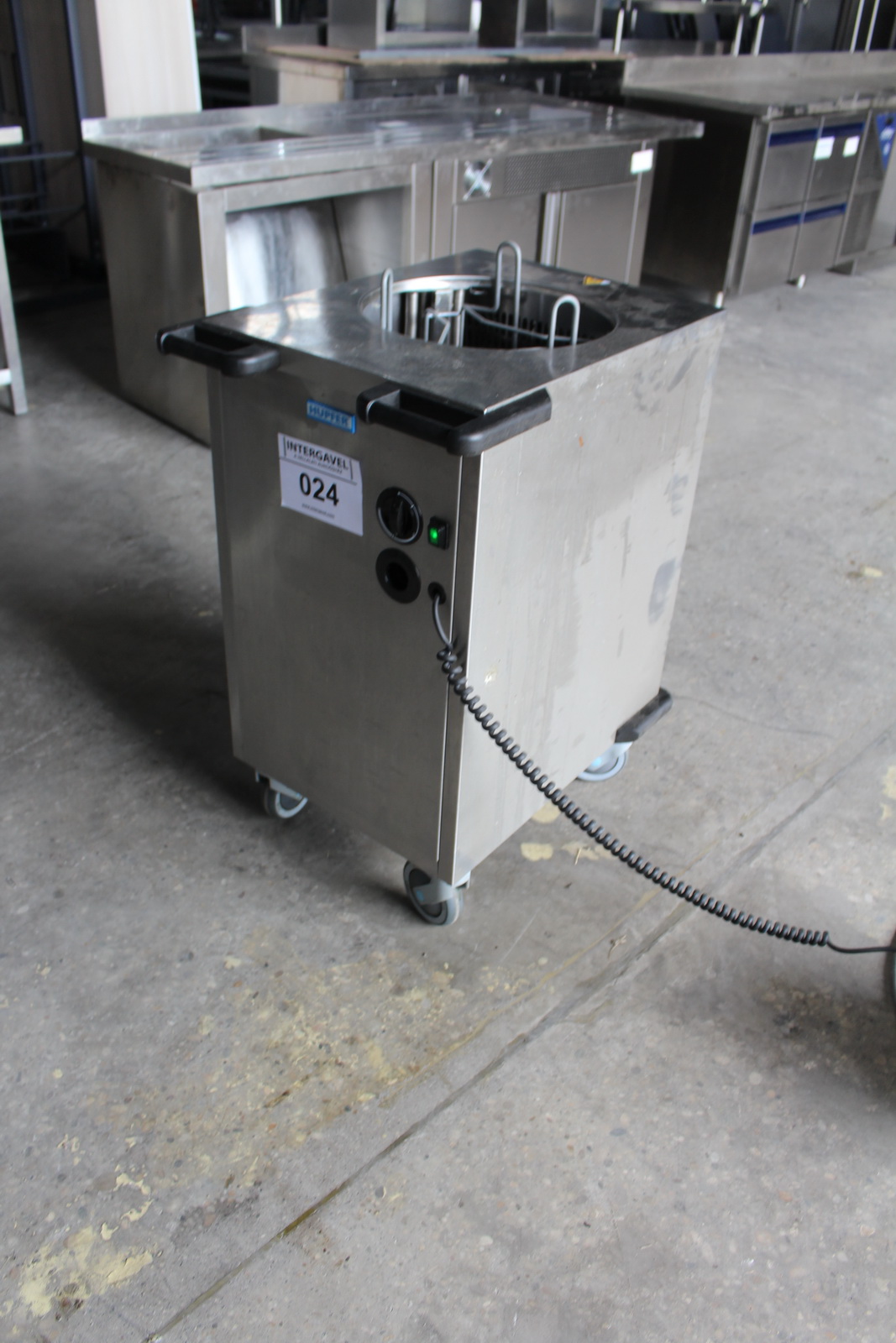 Tányérmelegentartó 3