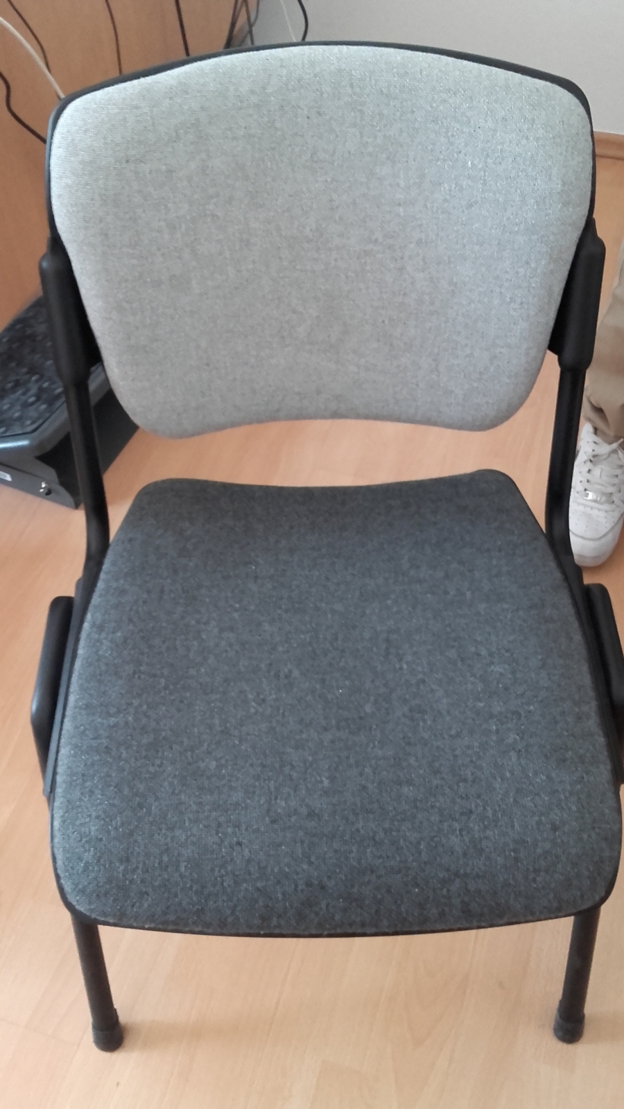 Tárgyalószék (szürke)