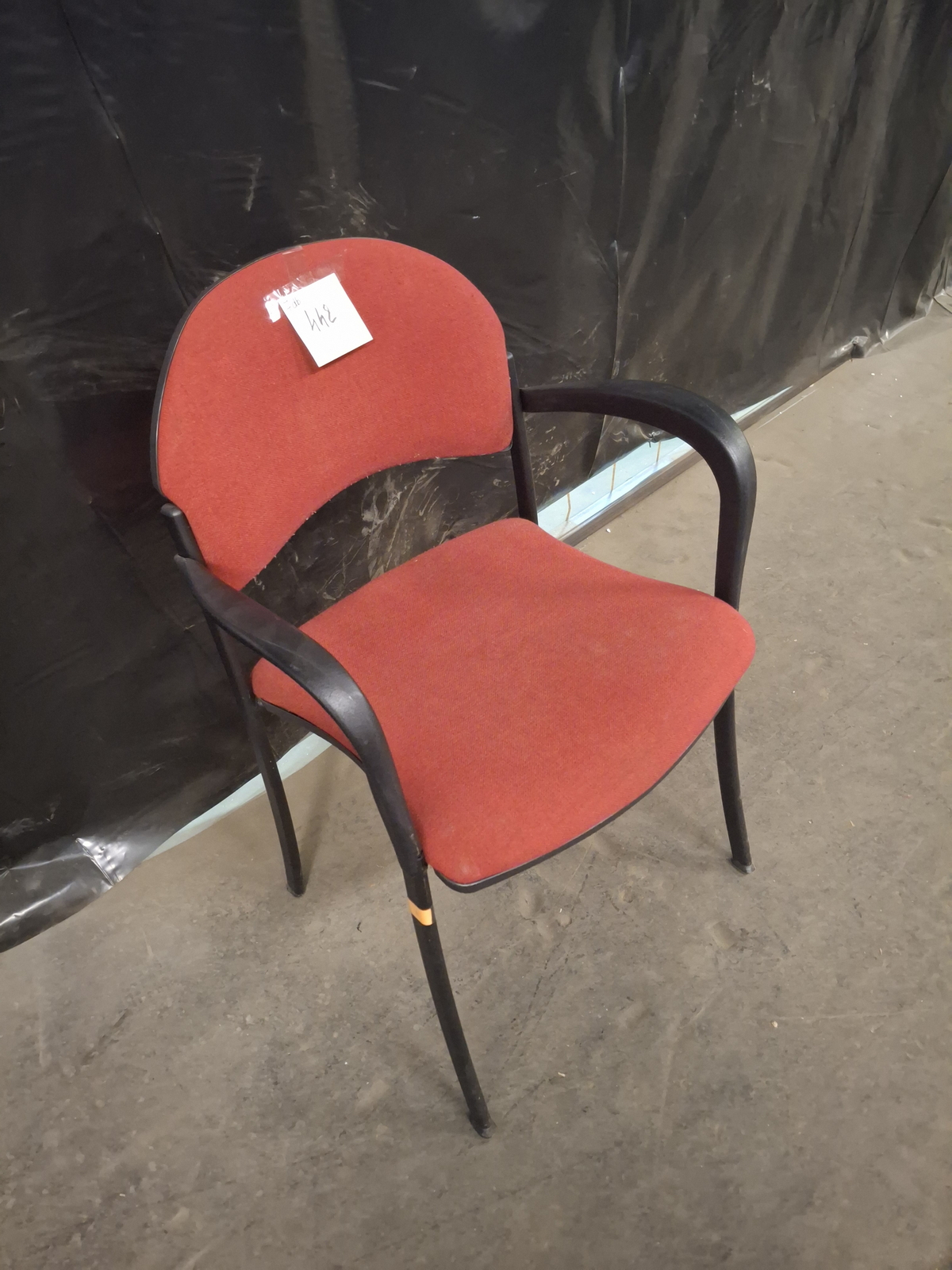 Tárgyalószék (piros/fekete) 2