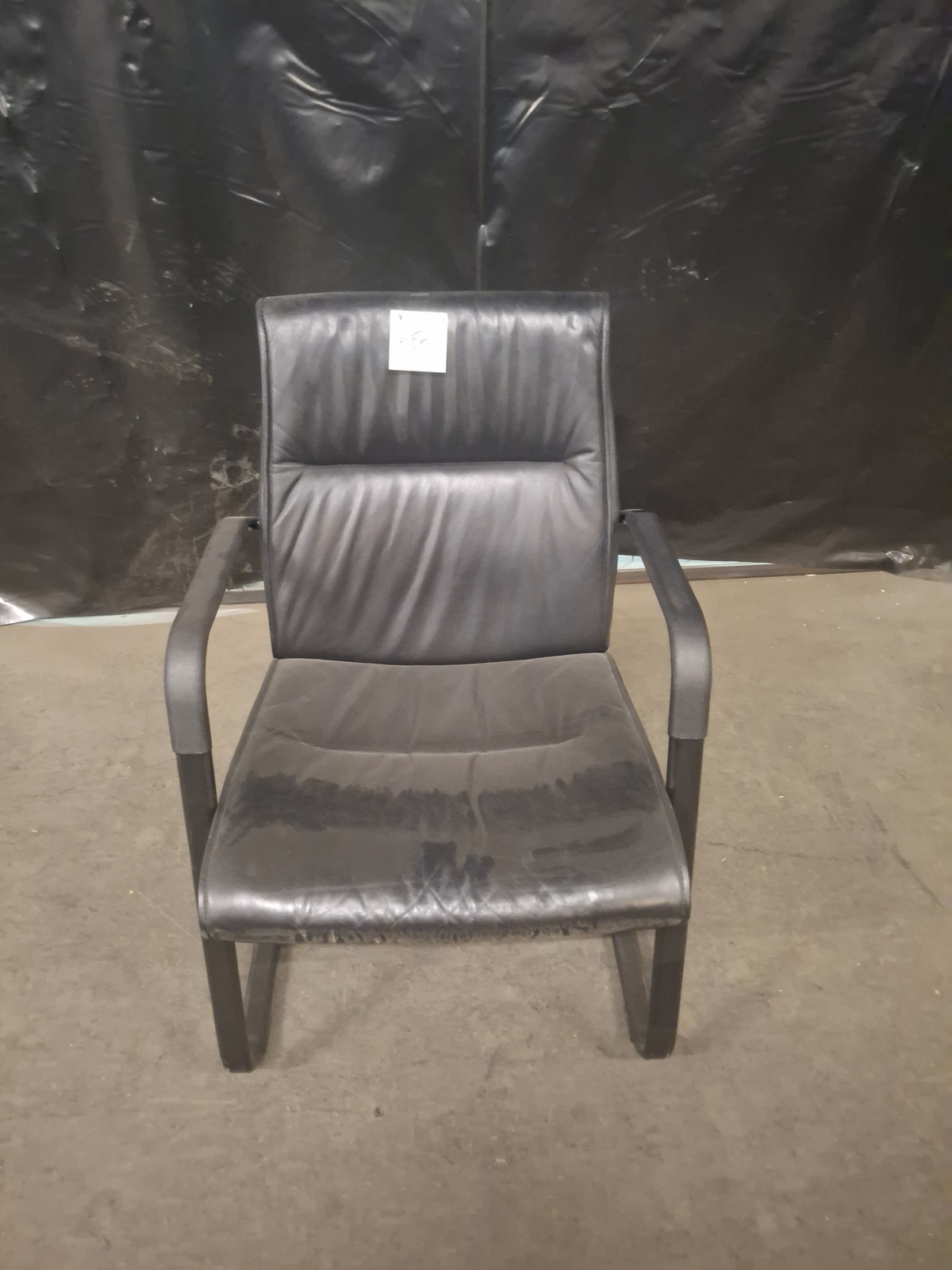 Tárgyalószék (bőr)