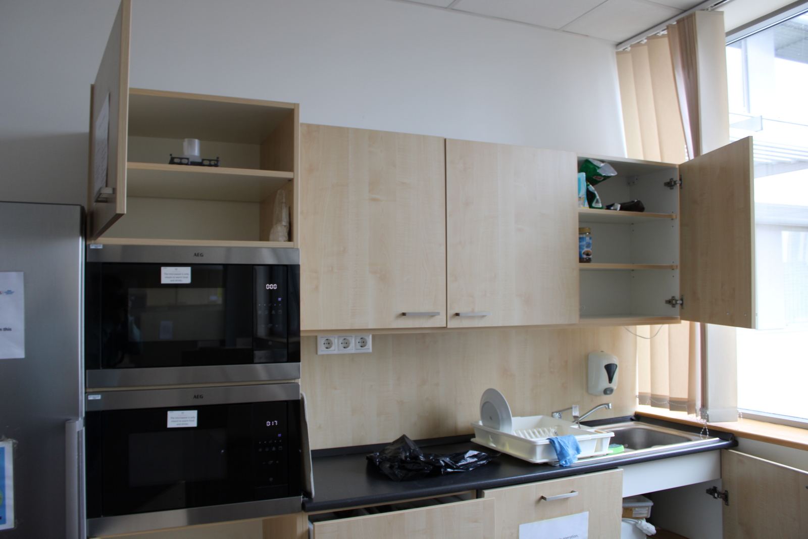 Konyhabútor és gépek 12