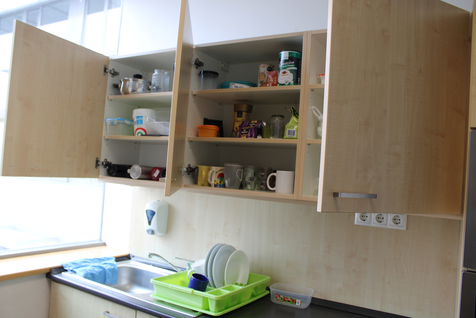 Konyhabútor és gépek 4