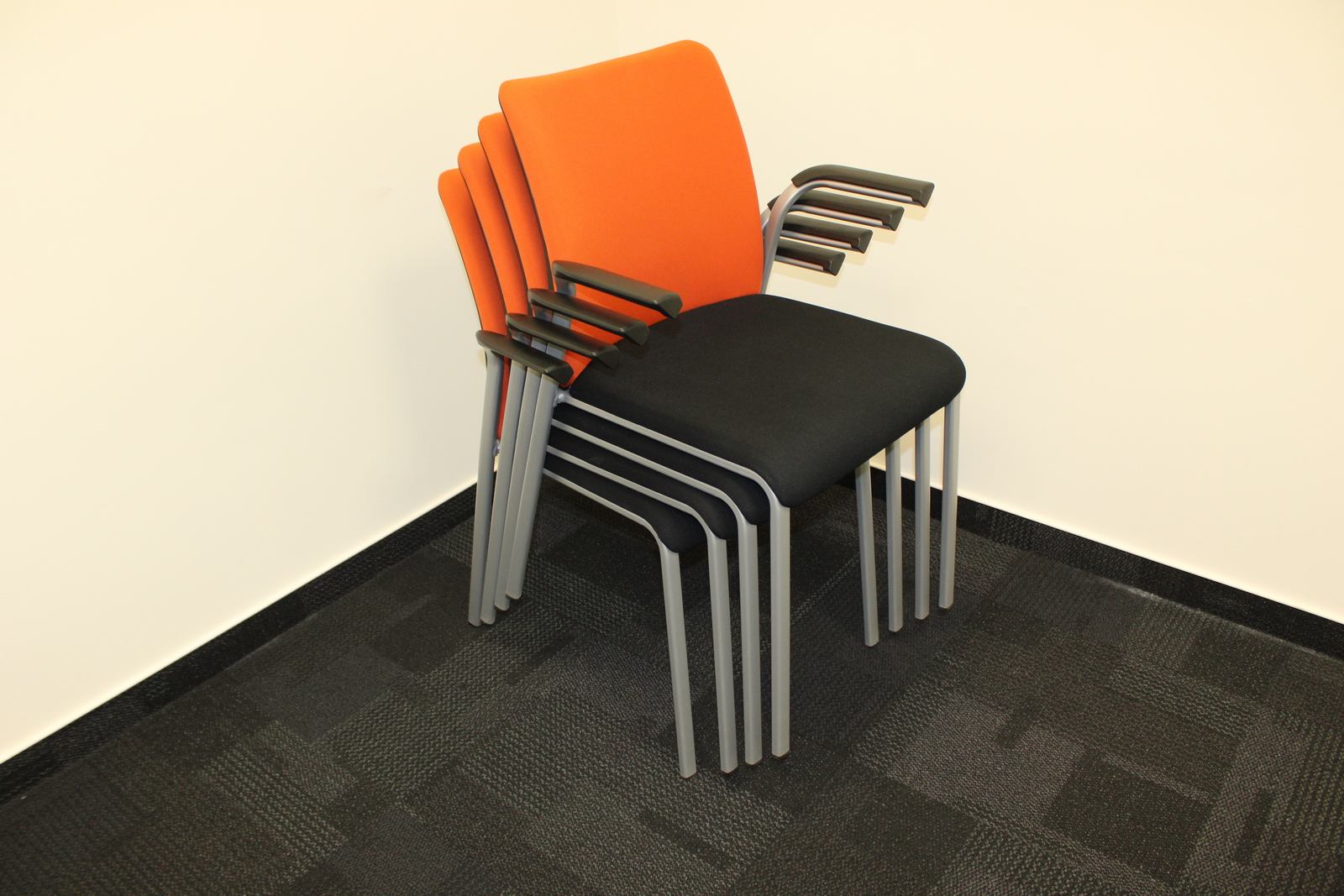 Tárgyalószék (narancs) 4