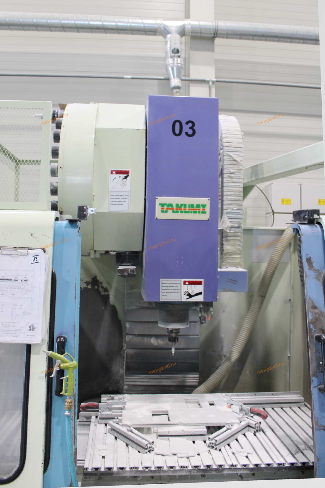 Megmunkáló központ 3