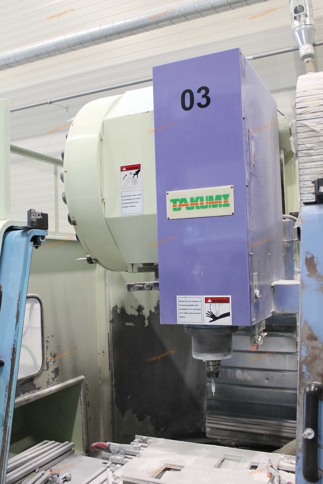 Megmunkáló központ 5