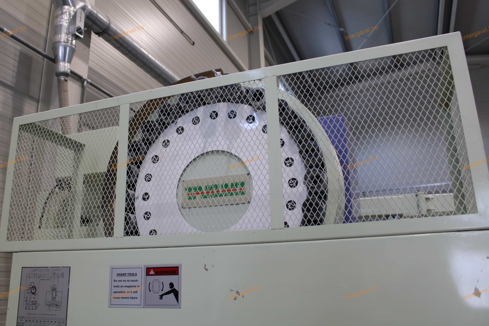 Megmunkáló központ 6