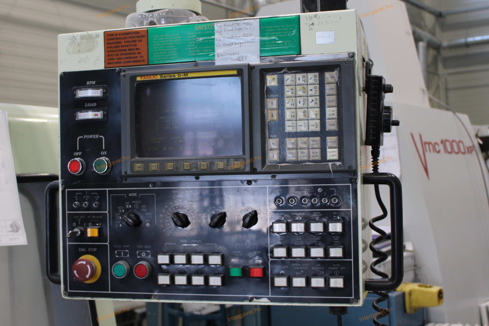 Megmunkáló központ 8