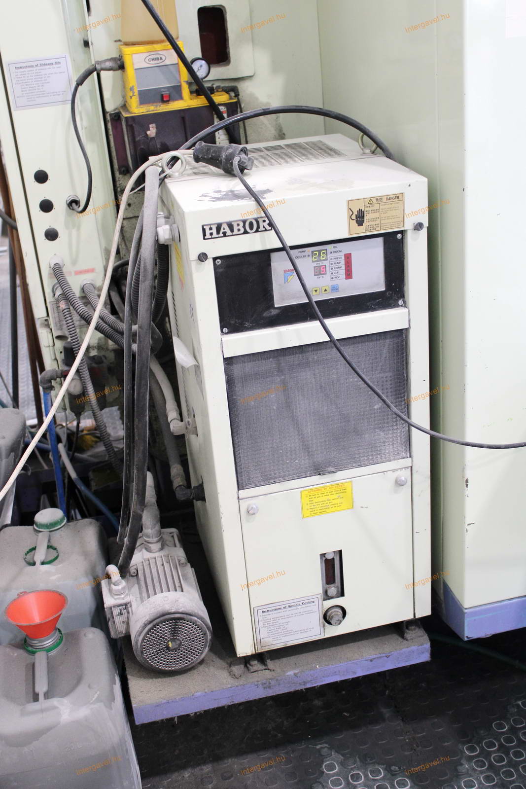 Megmunkáló központ 10