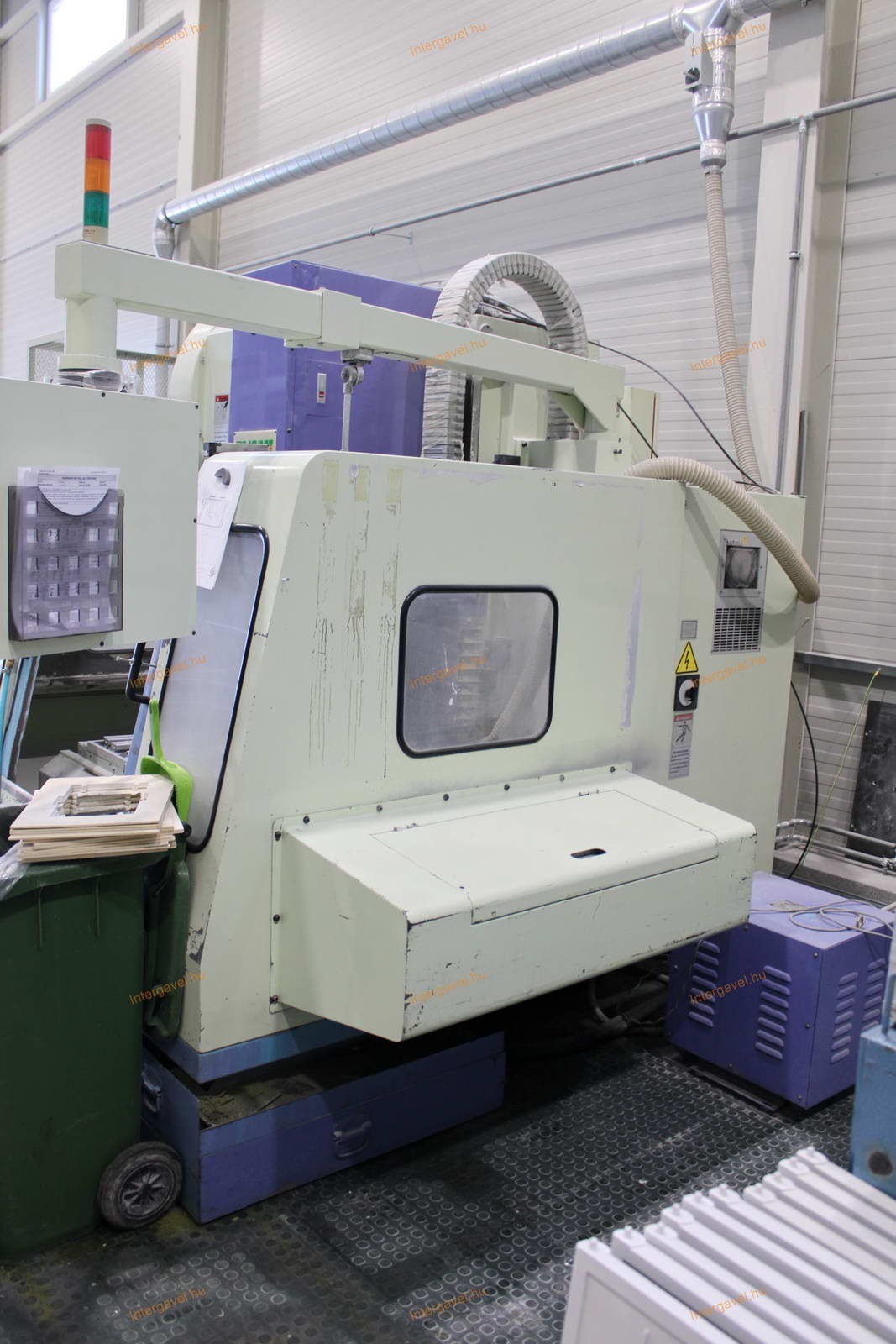 Megmunkáló központ 11