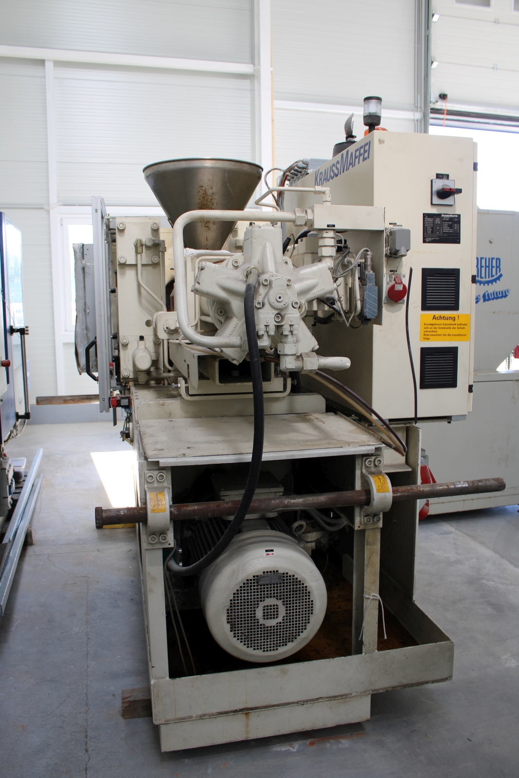 Injection molding machine 16