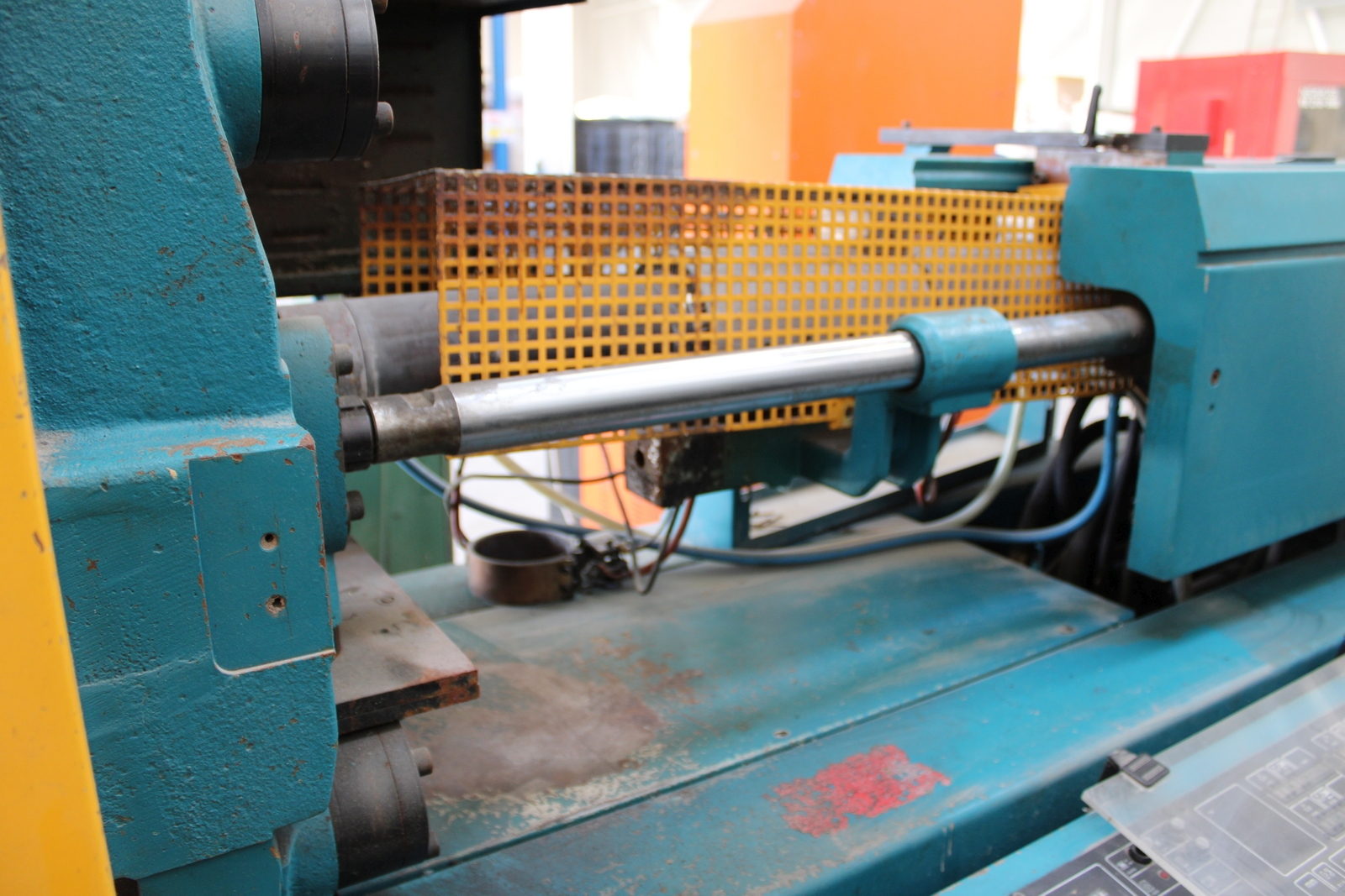 Injection molding machine 13