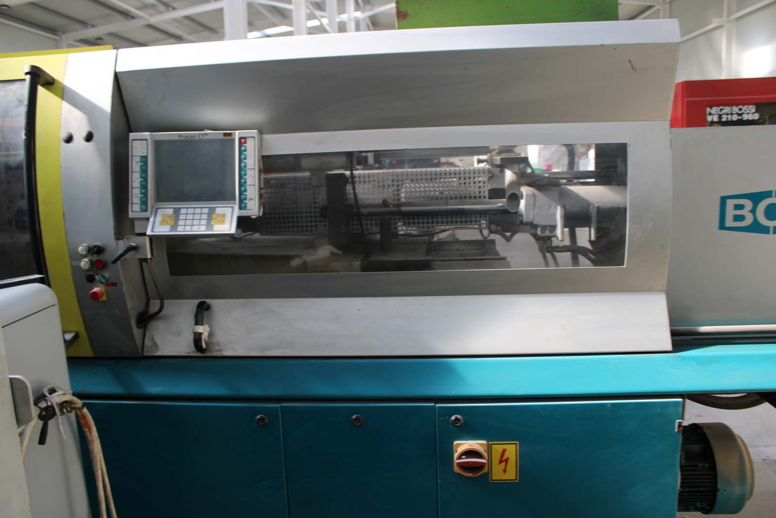 Injection molding machine 7