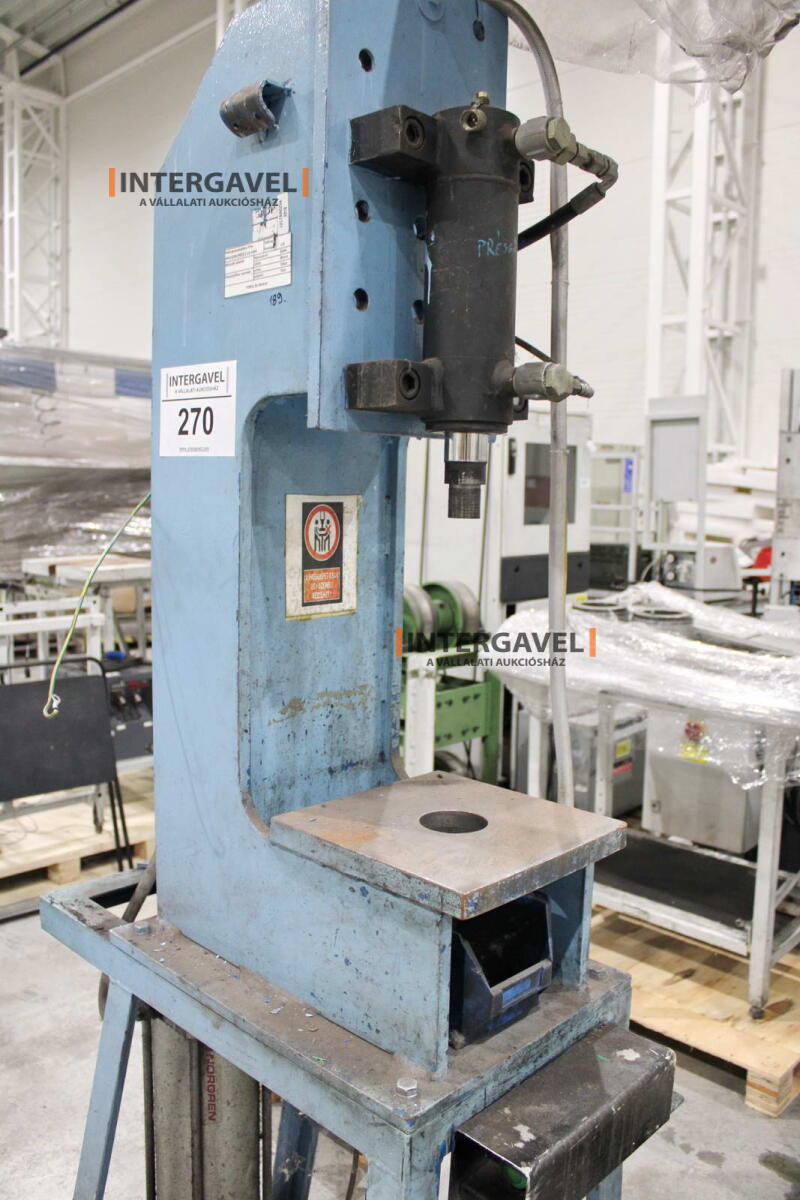 Hidropneumatikus prés 5