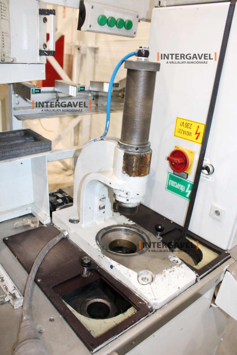 Bontott szerelő munkahely 3