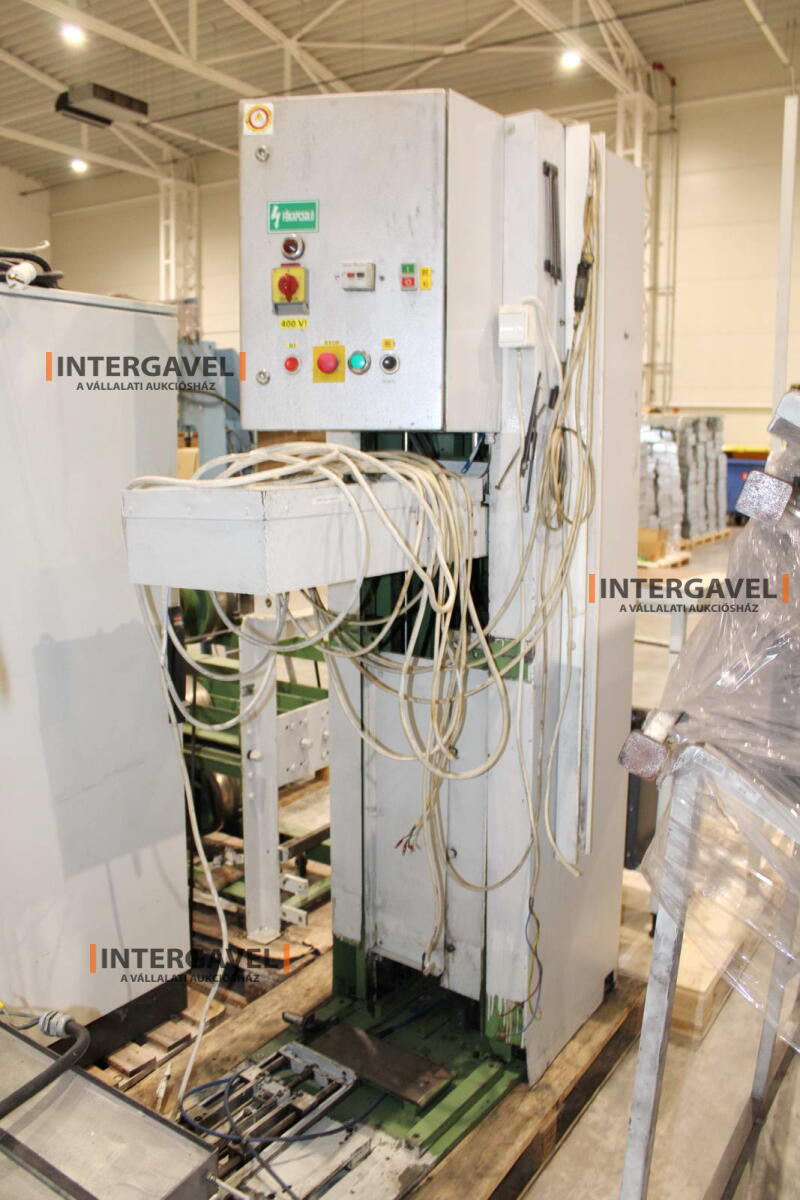 Bontott szerelőszalag elemek 12