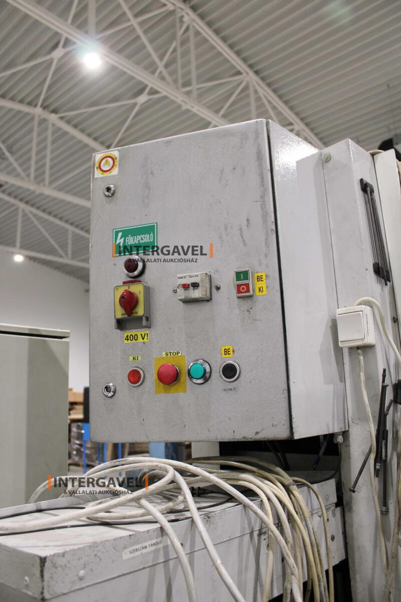 Bontott szerelőszalag elemek 14