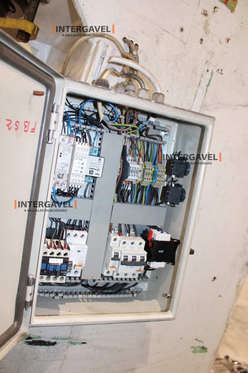 Hidraulikus prés 12