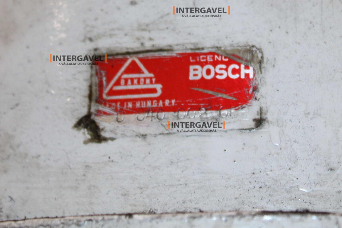 Bontott szerelő munkahely 3