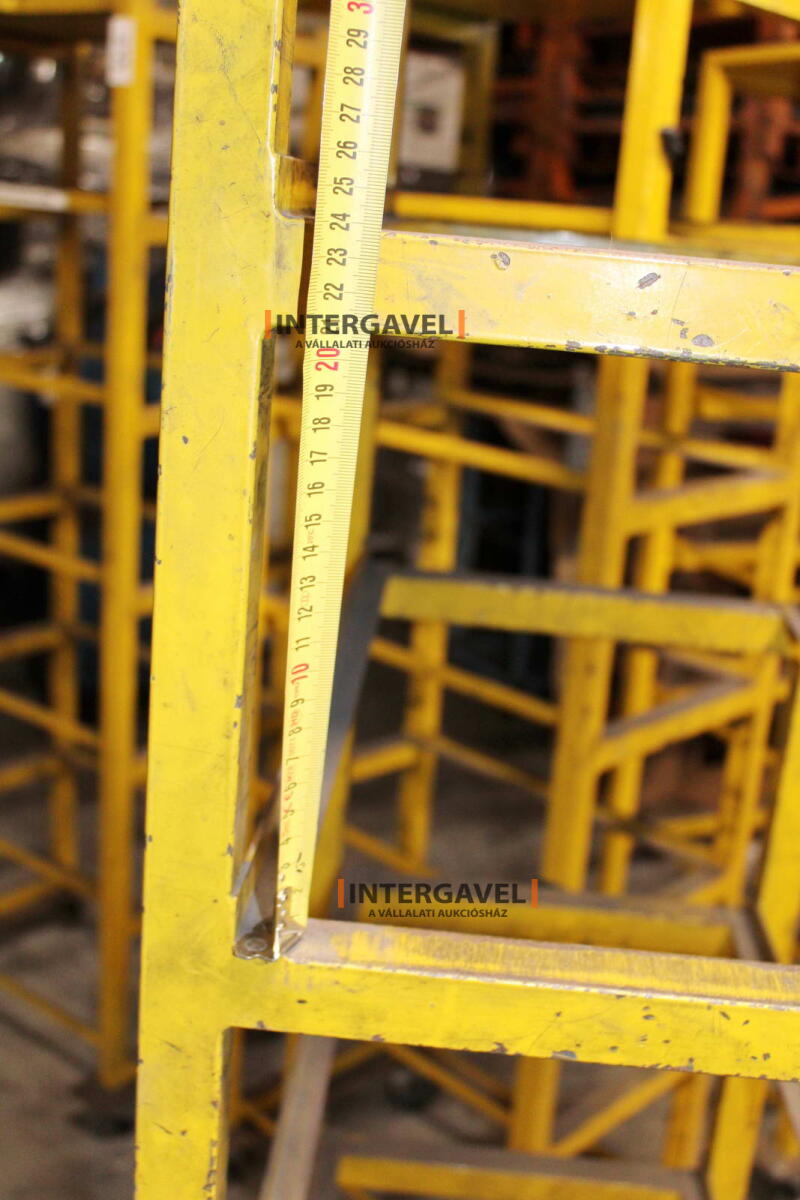 Tároló állvány 6