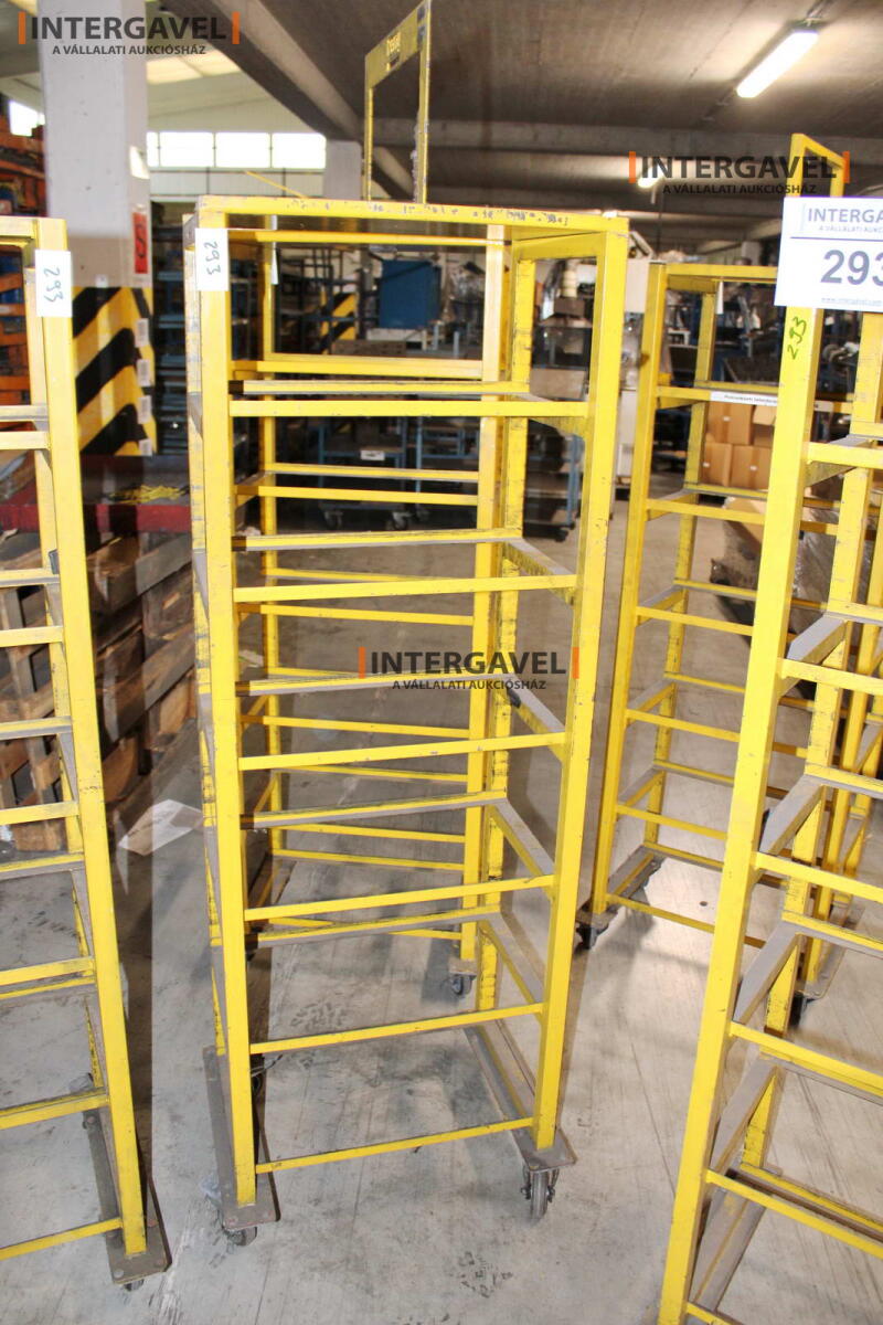 Tároló állvány 7