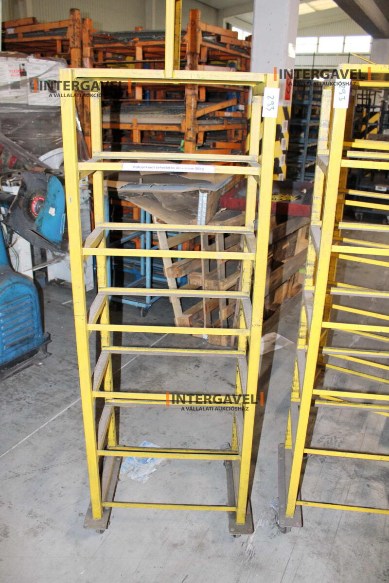 Tároló állvány 8