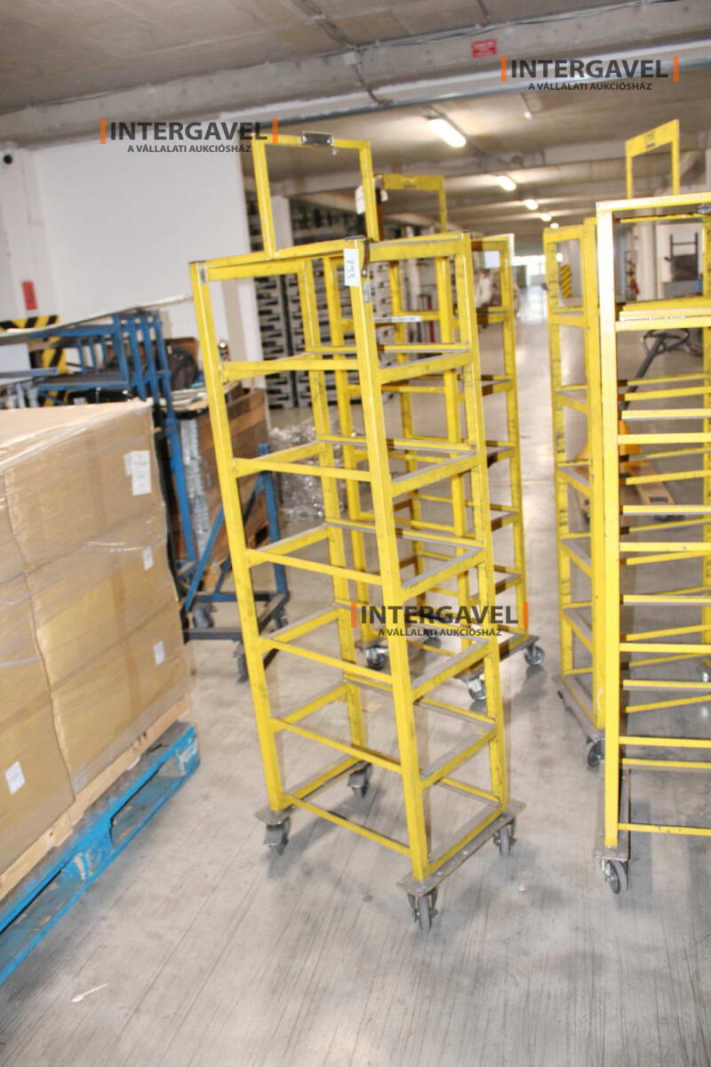 Tároló állvány 10