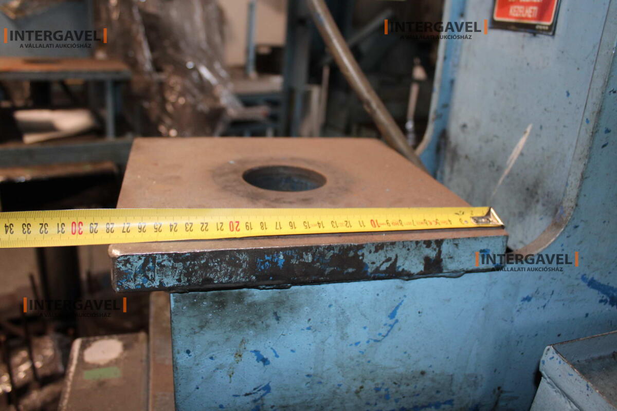 Vegyes présgépek 8