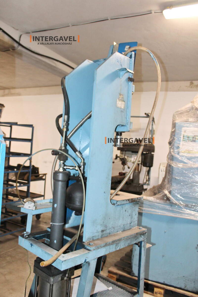 Vegyes présgépek 10