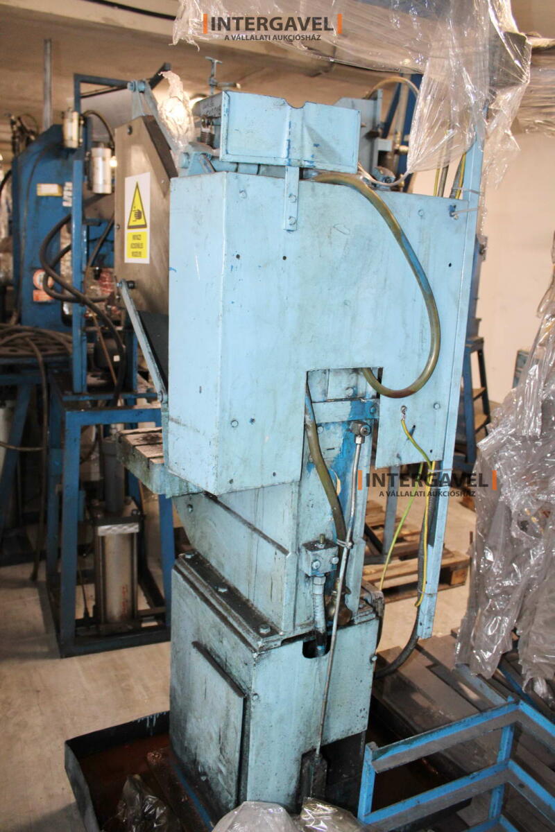 Vegyes présgépek 28