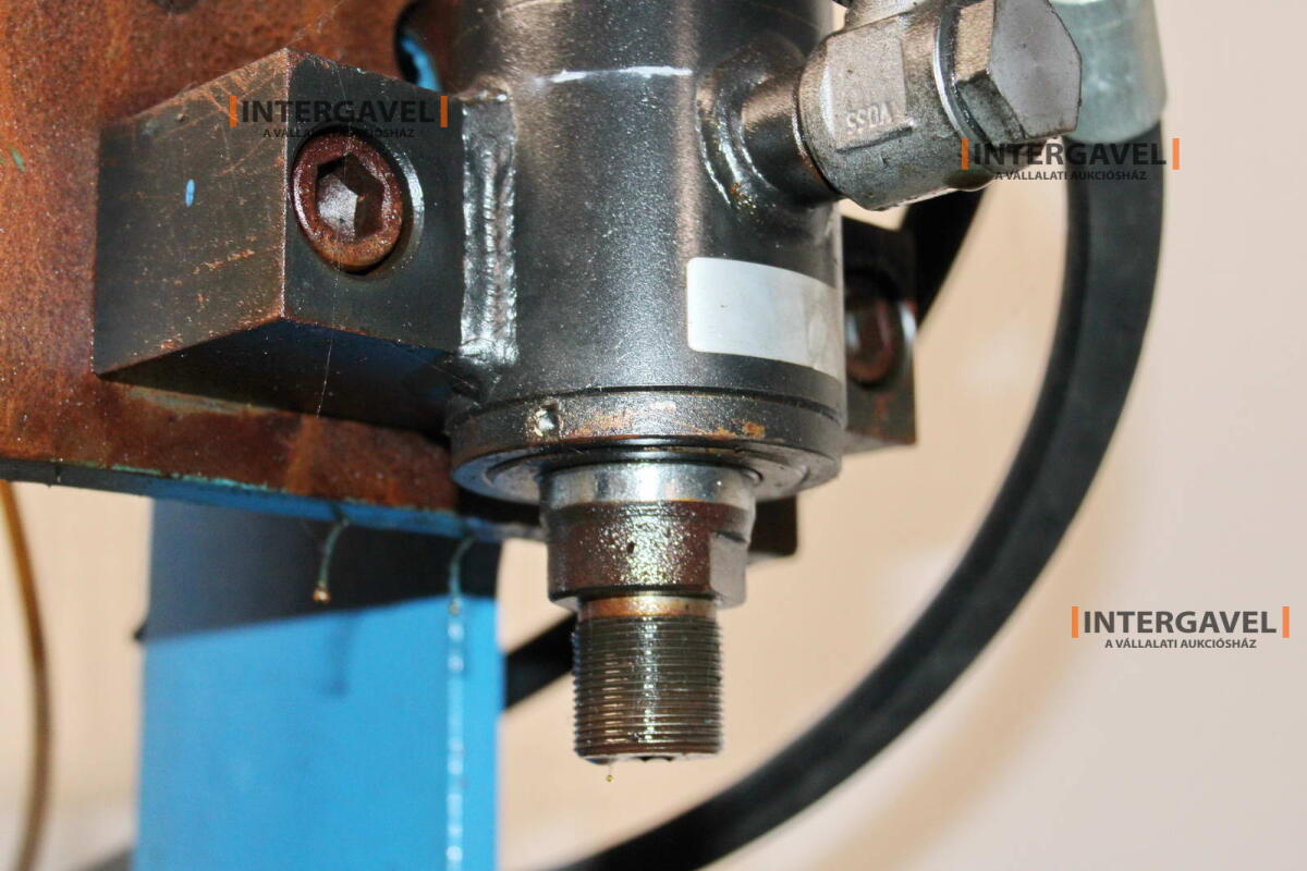 Vegyes présgépek 32