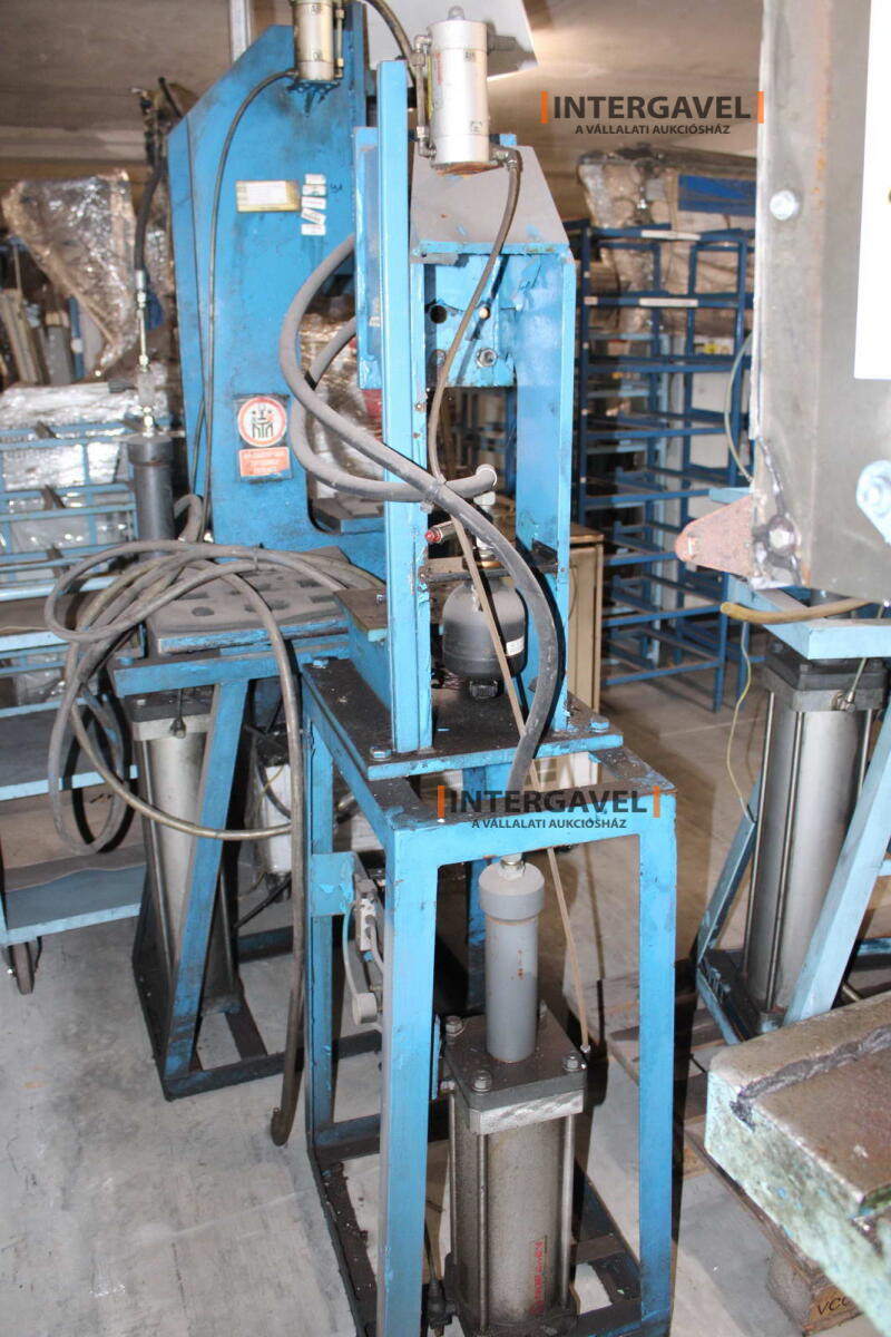 Vegyes présgépek 34